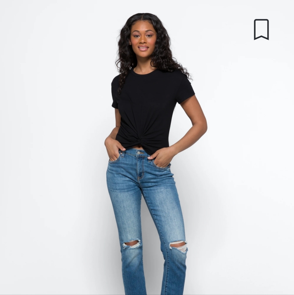 Lush XL Black T-shirt with knot detail